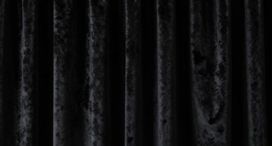 darkness enhances dream vividness